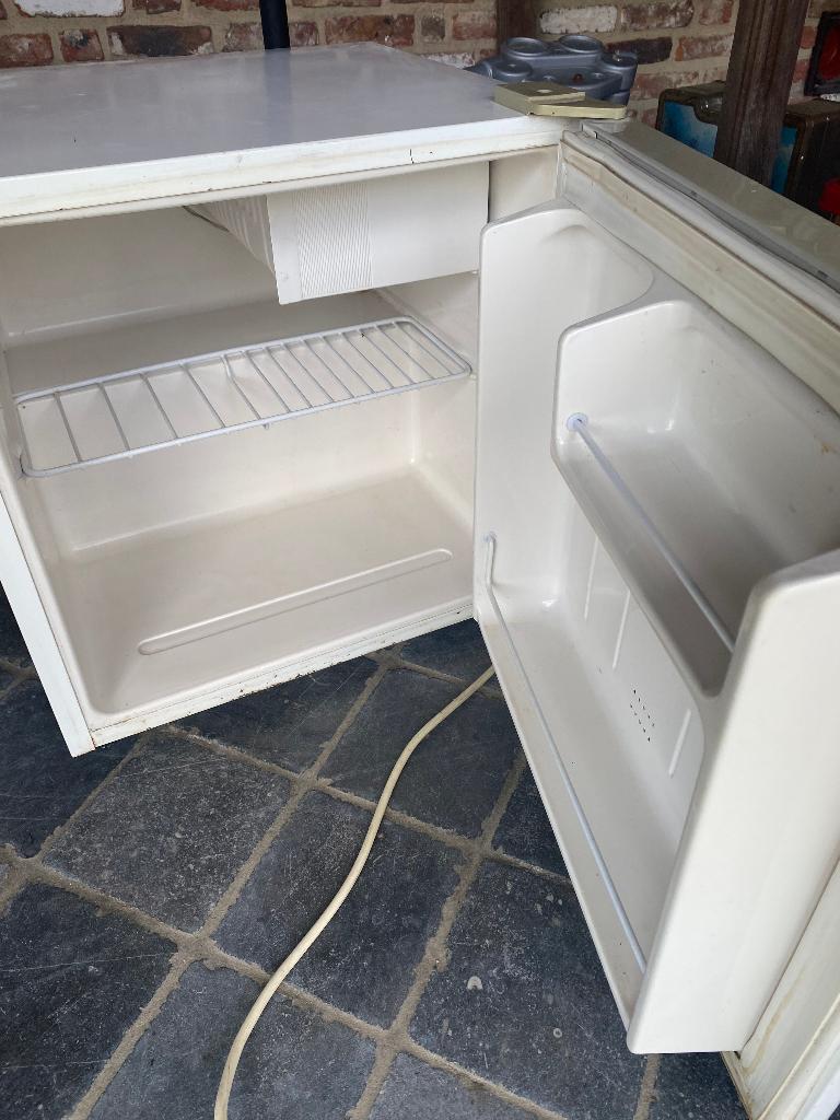 mini-koelkast, Ophalen, Gebruikt, Minder dan 85 cm, Minder dan 75 liter