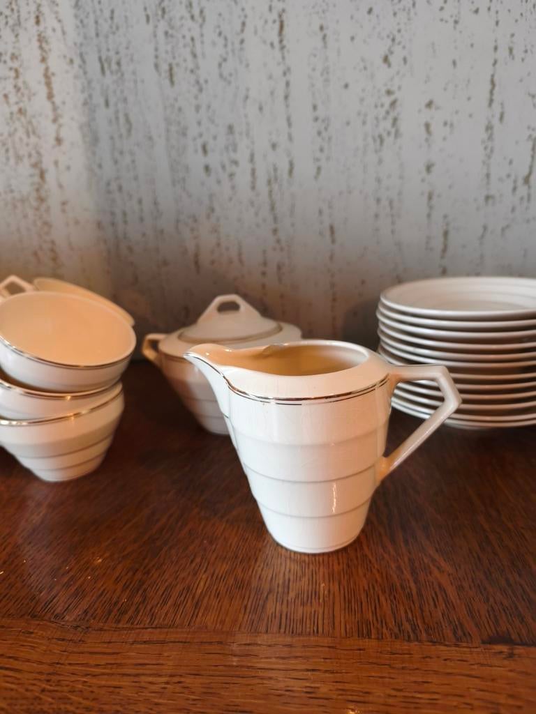 Zeer oud koffie service van mijn oma zeker 80 jaar  oud, Ophalen