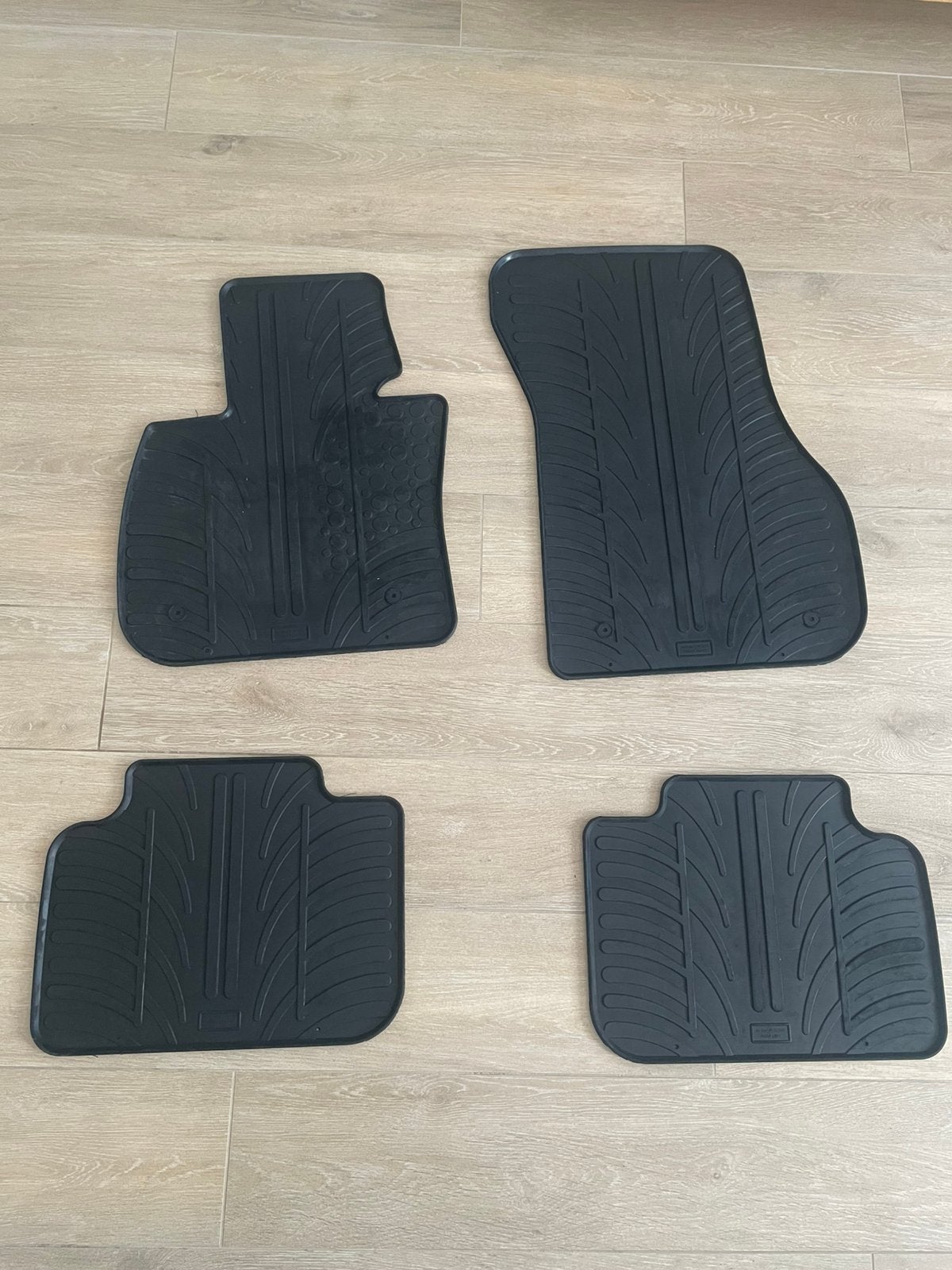 Tapis BMW X1 caoutchouc avant et arriere, Enlèvement, Comme neuf