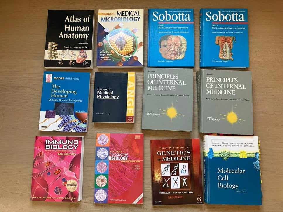 Lot studieboeken geneeskunde: Netter, Sobotta, Harrison, …, Boeken, Ophalen, Zo goed als nieuw