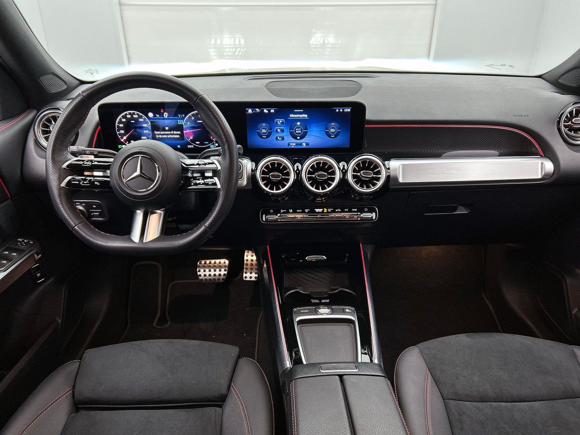 Mercedes-Benz GLB-Klasse 180 AMG Line Night Pack | Smartphon, Achat, Entreprise, 5 portes, 159 g/km