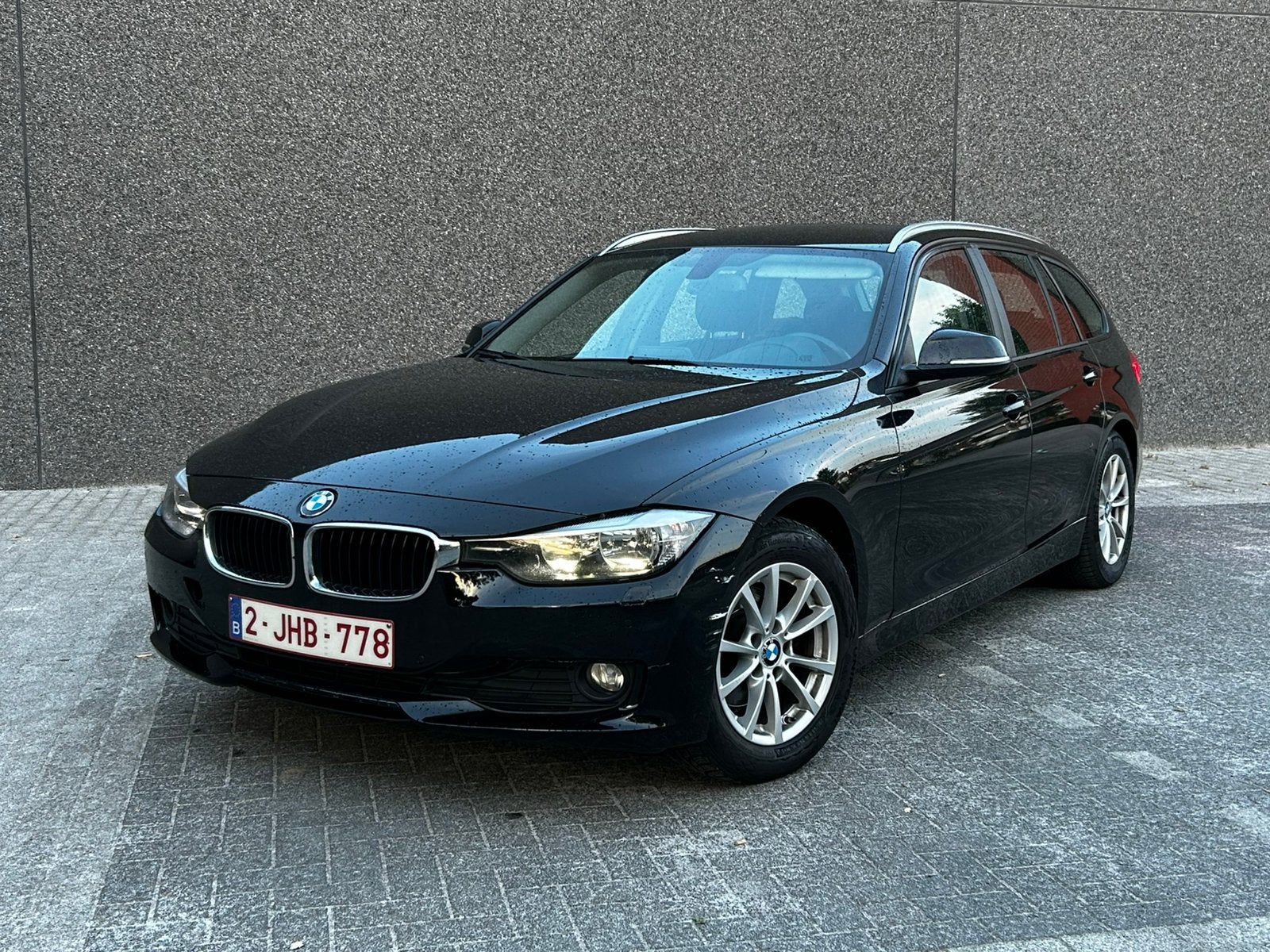 BMW serie 3 prête à immatriculer, Autos, BMW, Particulier, Série 3, Climatisation automatique, Diesel, Euro 6, Automatique, Noir