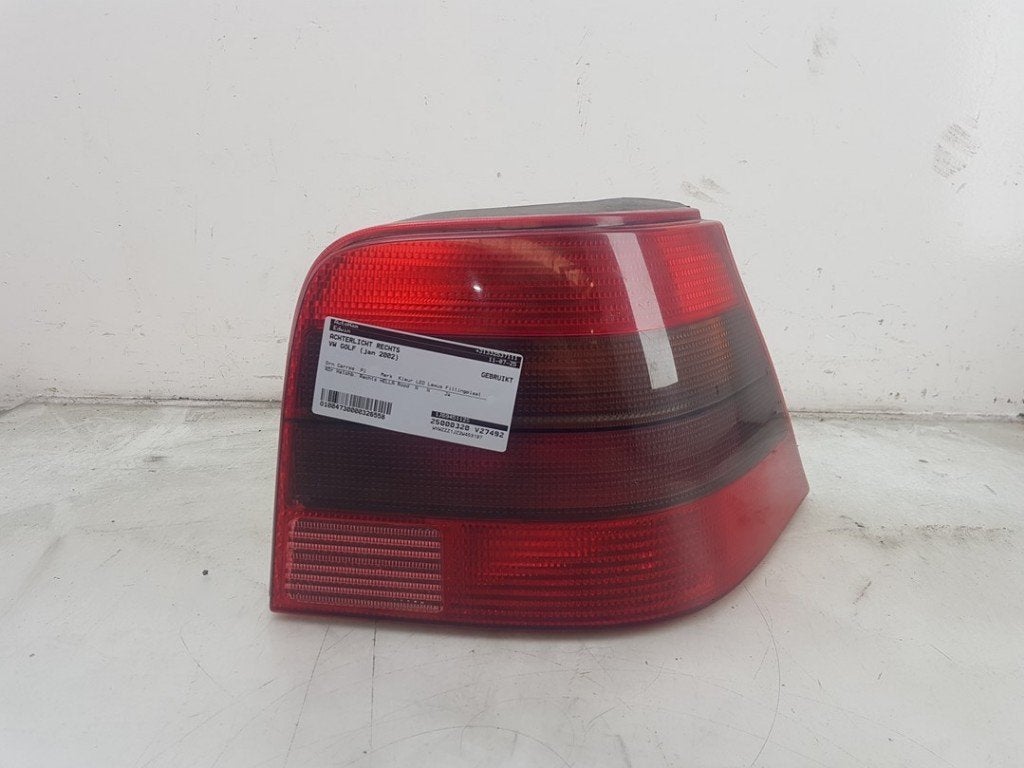 FEU ARRIÈRE DROIT Golf IV (1J1) (|1J6945096T|1J6645112T|), Utilisé, Volkswagen