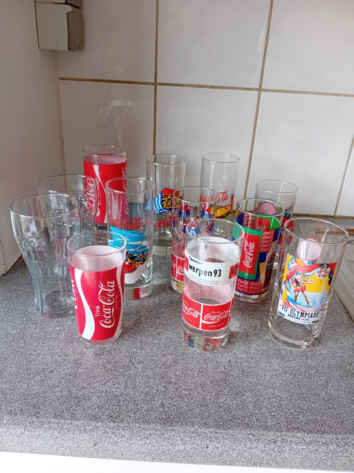 11 Verschillende vintage coca-cola glazen, Verzamelen, Ophalen