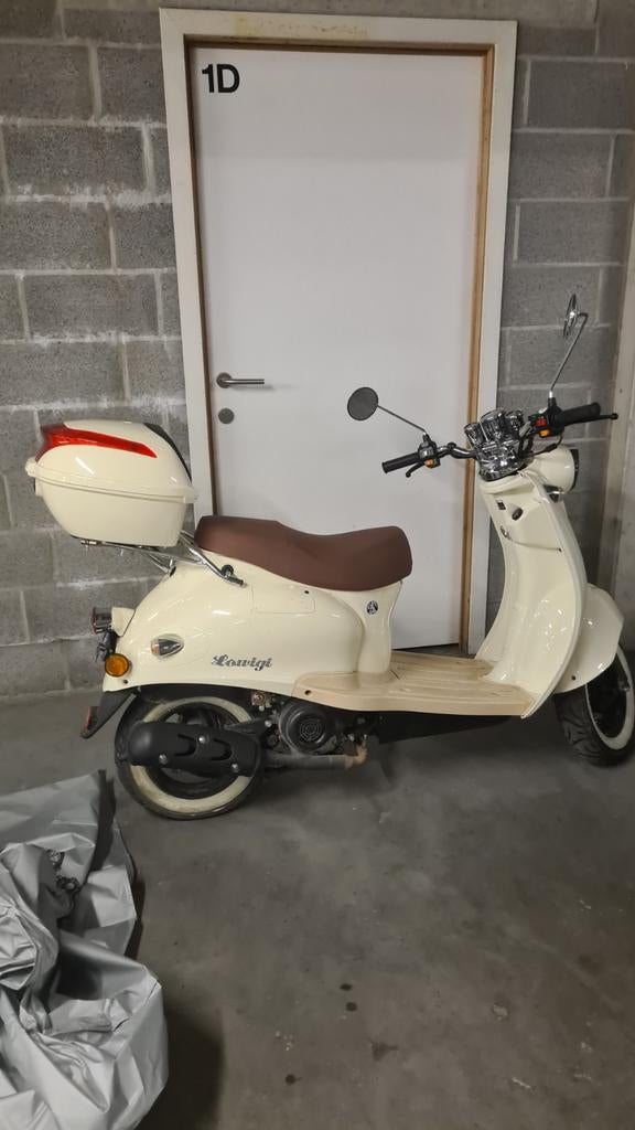Scooter, Fietsen en Brommers, Ophalen