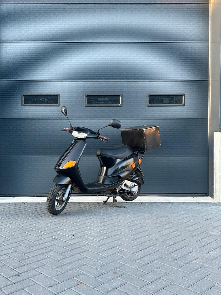 Piaggio zip type 3 duits a klasse, Motoren, Tuning en Styling, Ophalen