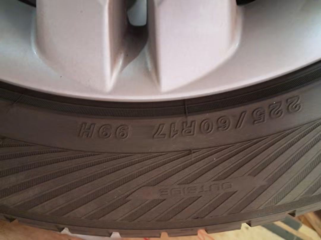 pneu hyundai, Enlèvement, Utilisé, Hyundai