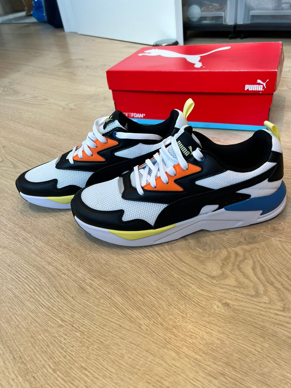 Nouveau dans la boîte : Sneakers PUMA X-Ray Lite — Taille 44, Neuf, Enlèvement ou Envoi, Autres couleurs, Baskets