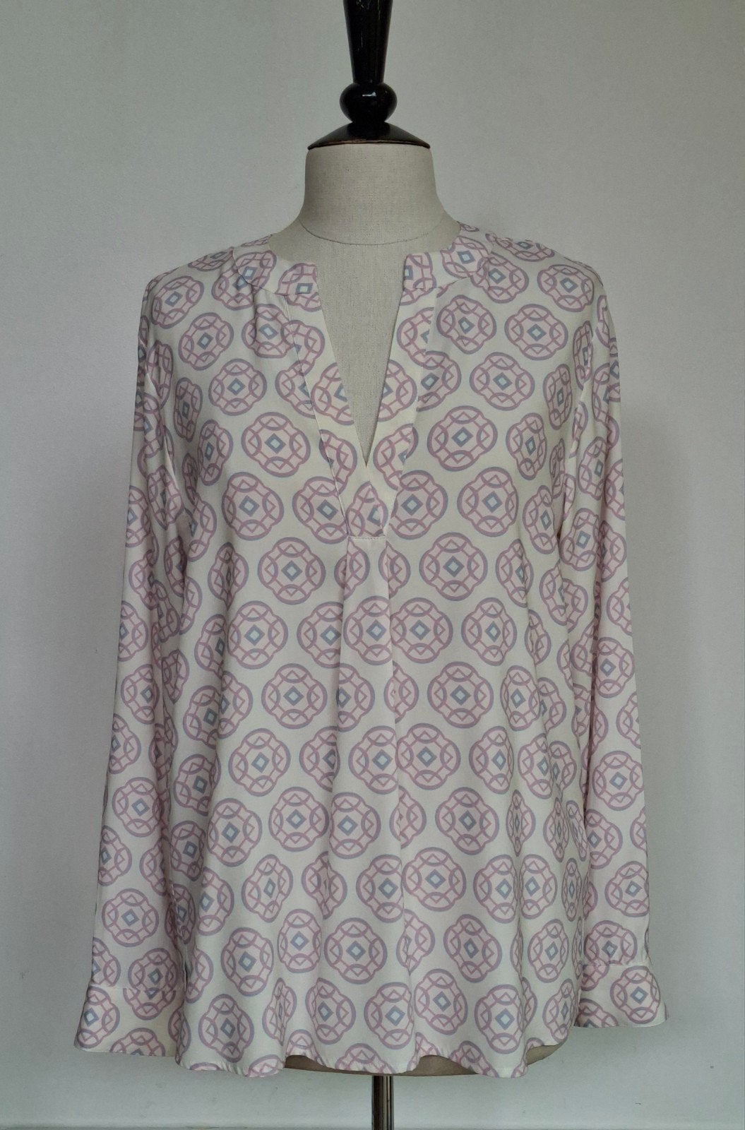 L'AFFAIRE HERZEN. (NOUVEAU 235€), Vêtements | Femmes, Blouses & Tuniques, Enlèvement ou Envoi, Taille 42/44 (L)