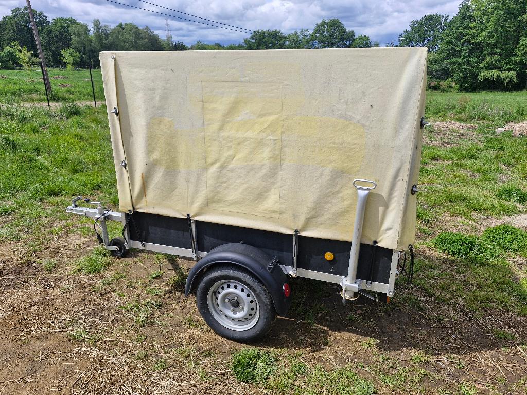 Gesloten aanhangwagen 750 kg met huif/doek – goede staat, Ophalen, Zo goed als nieuw