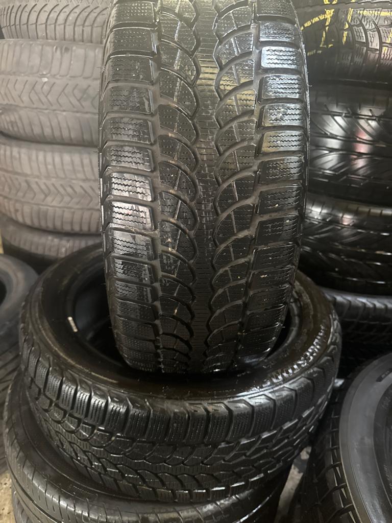205/50/17 Bridgestone avec montage et équilibrage, Ophalen