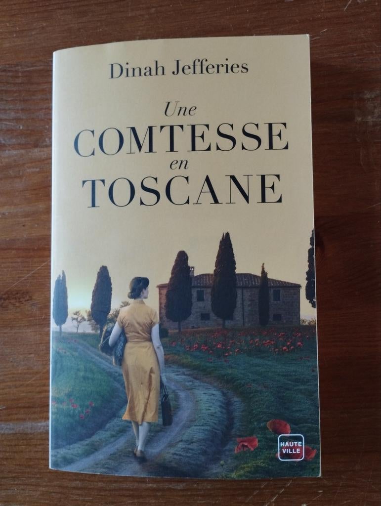 Dinah Jefferies Une Comtesse en Toscane, Boeken, Ophalen of Verzenden