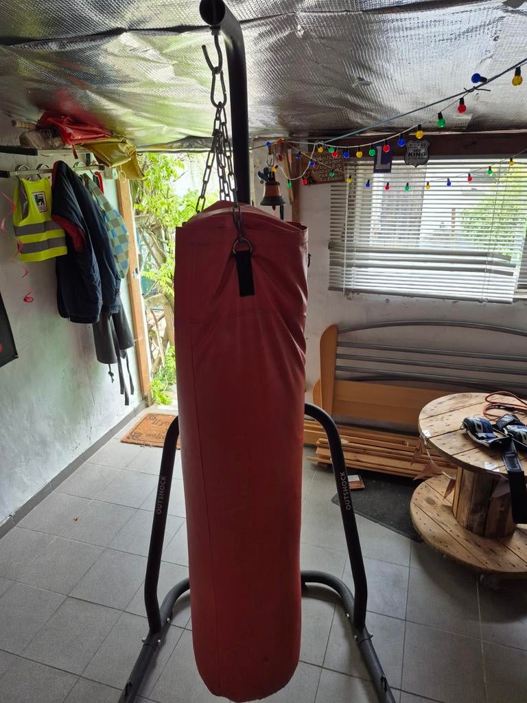 Bokszak + staander, Enlèvement, Sac de boxe