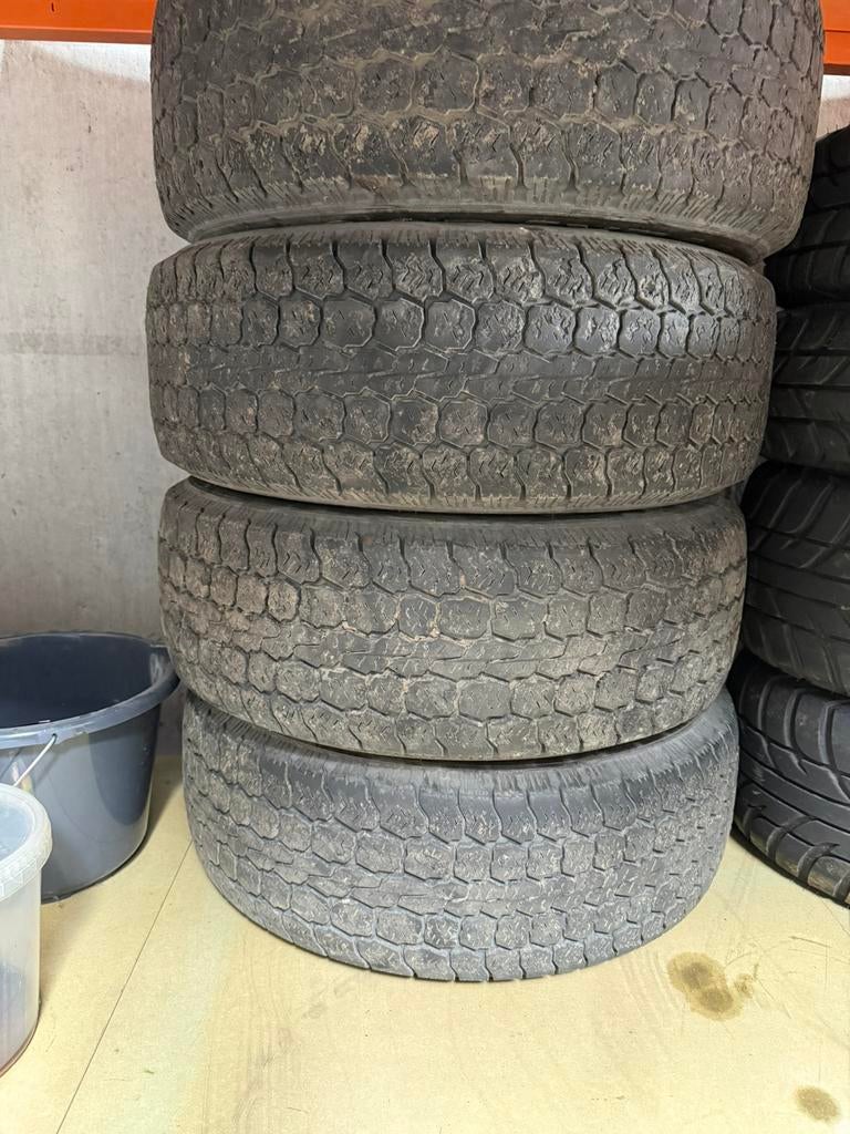 Banden goodyear carco vector, Ophalen, Band(en)