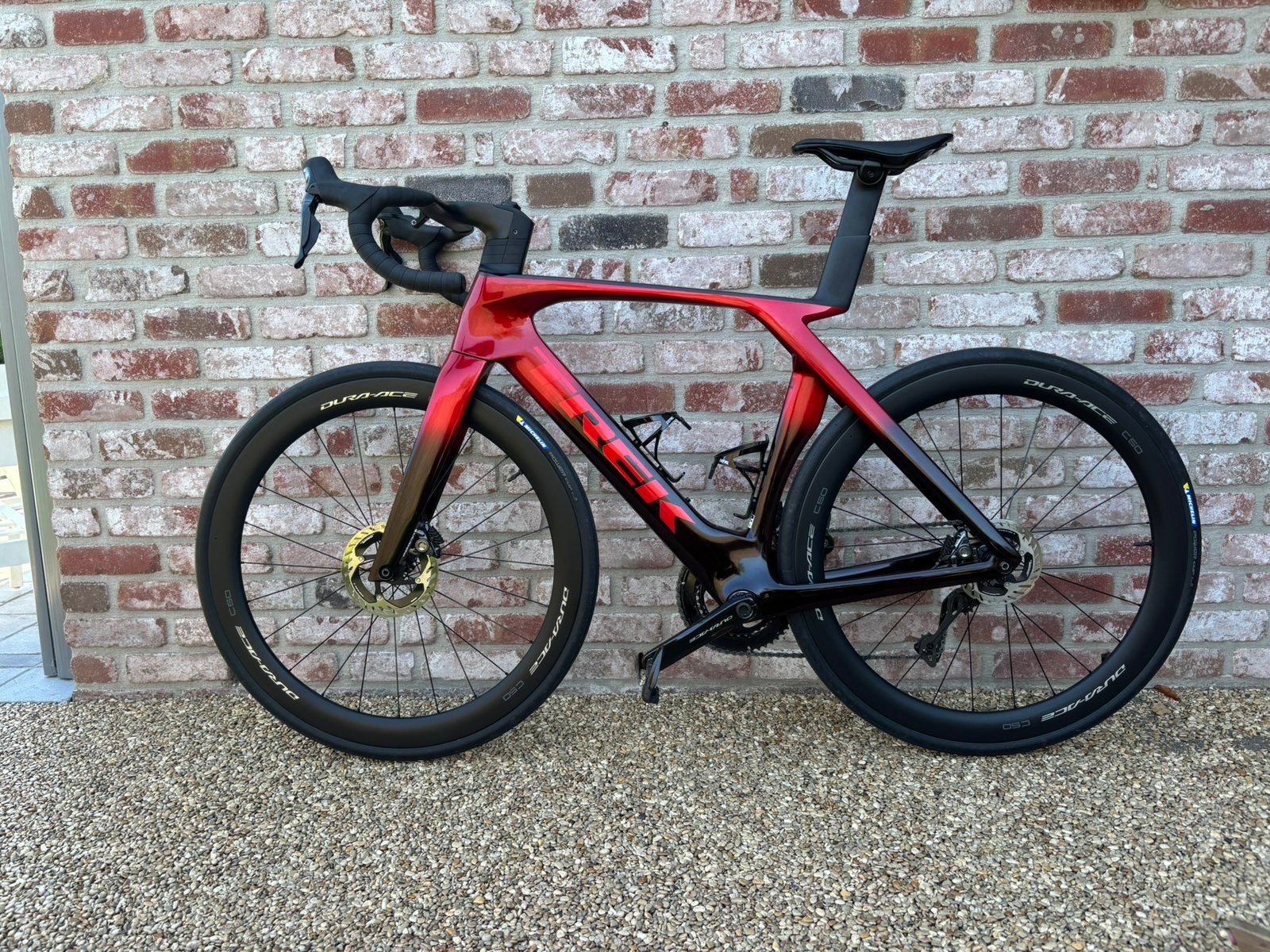 Trek Madone SLR Gen 7, Vélos & Vélomoteurs, Enlèvement, Comme neuf, Carbone
