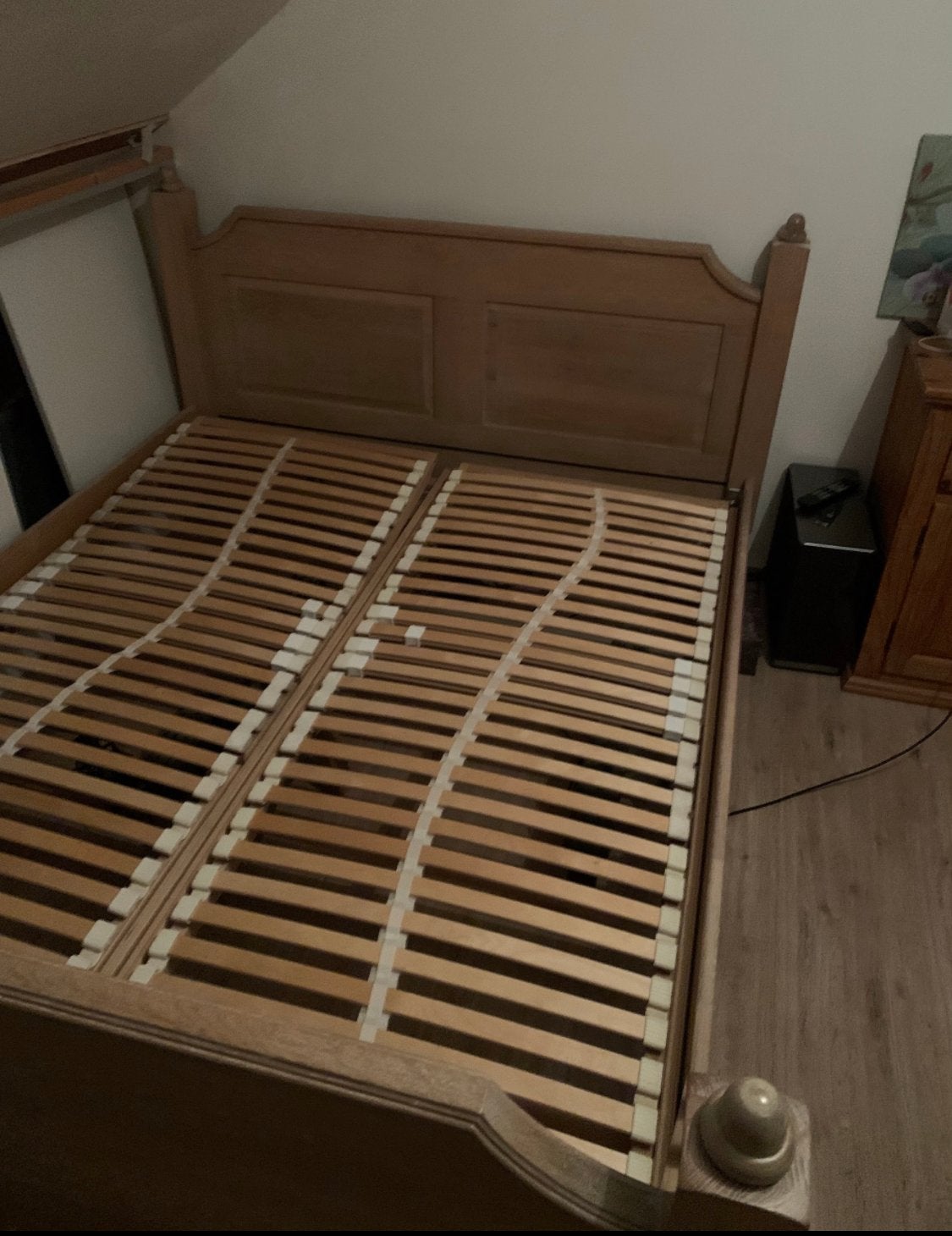 Massief houten tweepersoons bed, Huis en Inrichting, Ophalen, Zo goed als nieuw