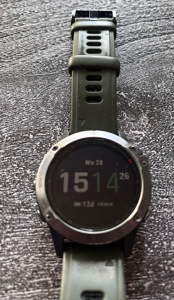 Garmin Fenix 6 Sapphire, Handtassen en Accessoires, Gebruikt, Stappen, Zwart, Garmin