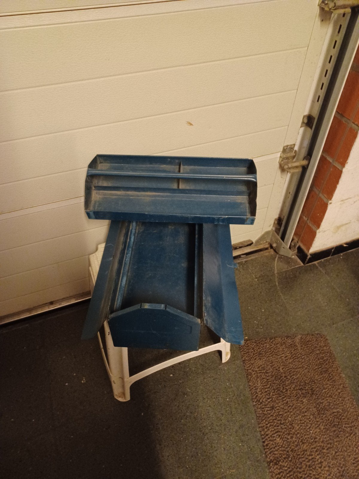 grote metalen werkkoffer volledig afsluiten L50B20H20 p5euro, Ophalen