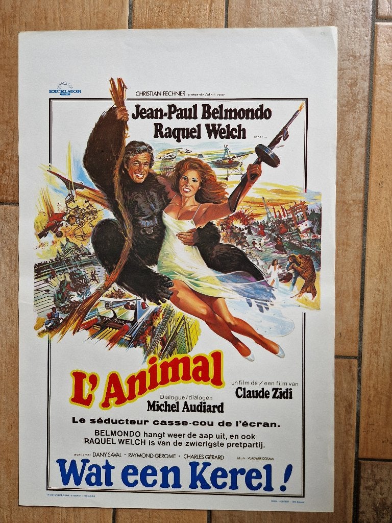 filmaffiche Jean-Paul Belmondo L'animal 1977 filmposter, Collections, Enlèvement ou Envoi, Rectangulaire vertical, A1 jusqu'à A3