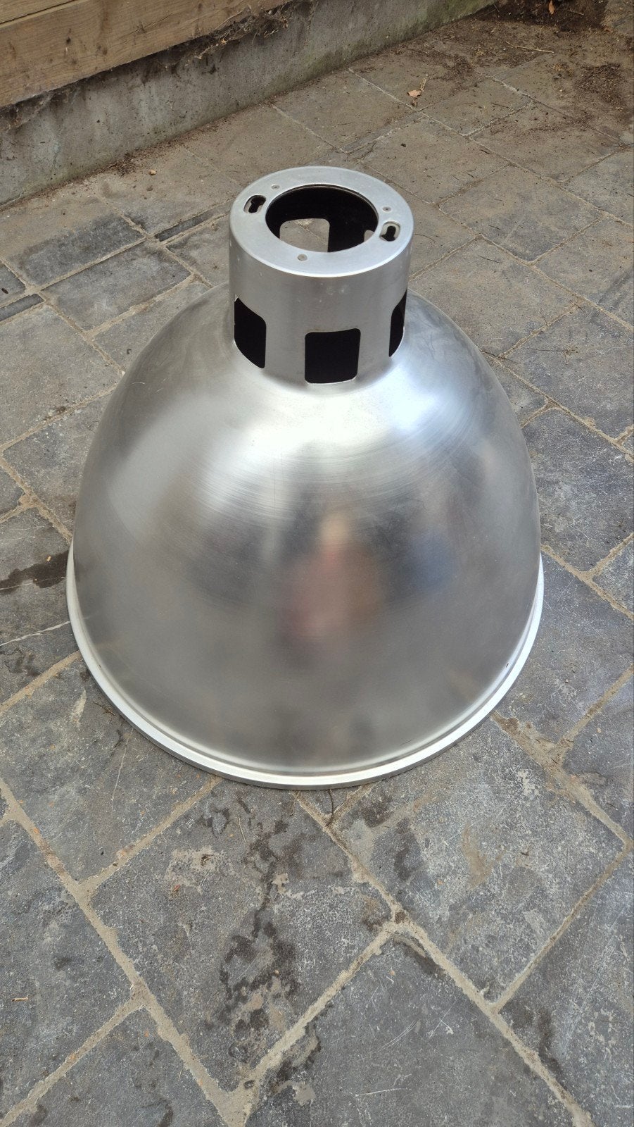 industriële lampkap, Ophalen