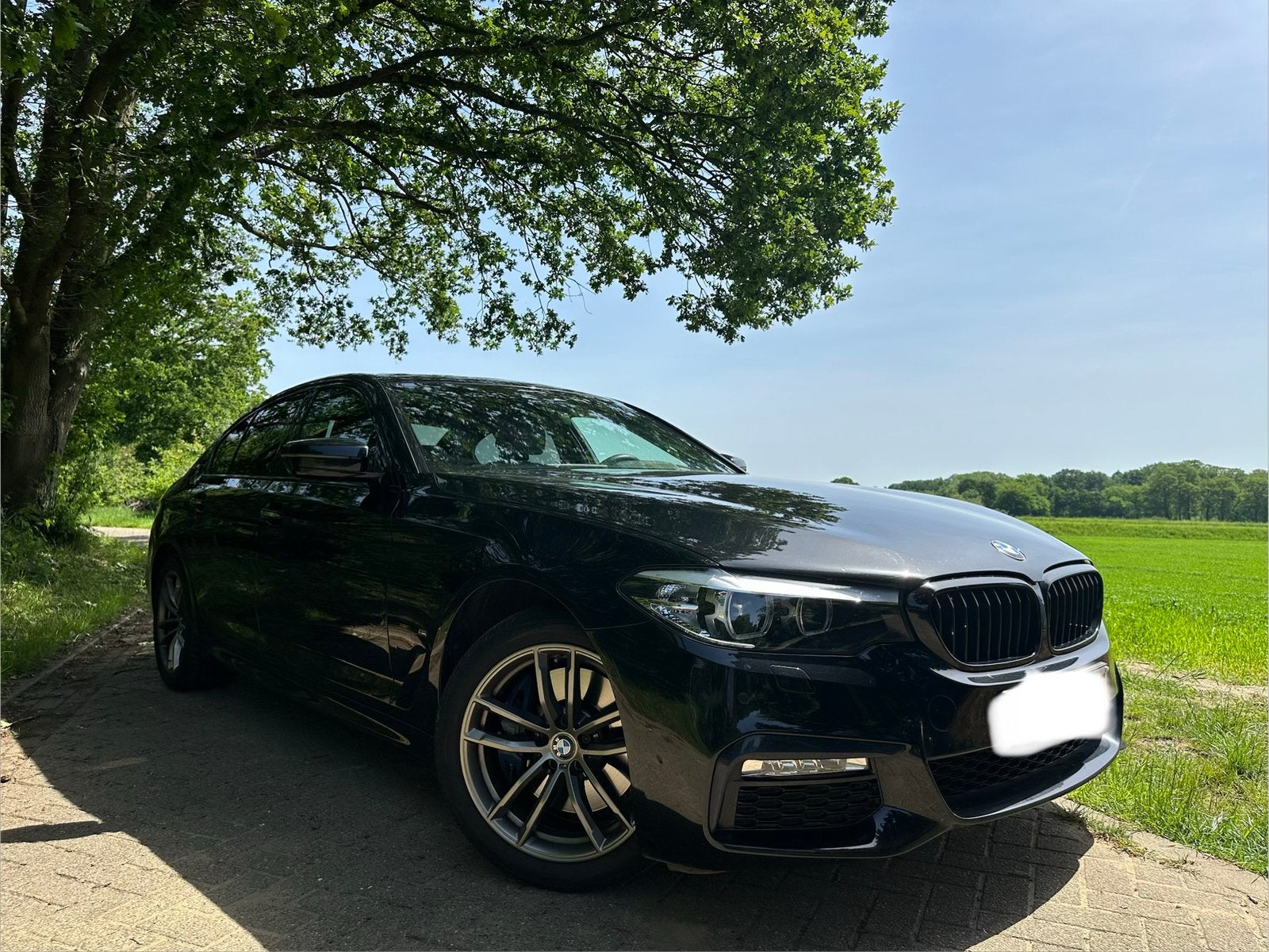 Sportive BMW530eHybride / Très bon état! MSport/FullOption, Cuir, 4 portes, Entretenue par le concessionnaire, Noir