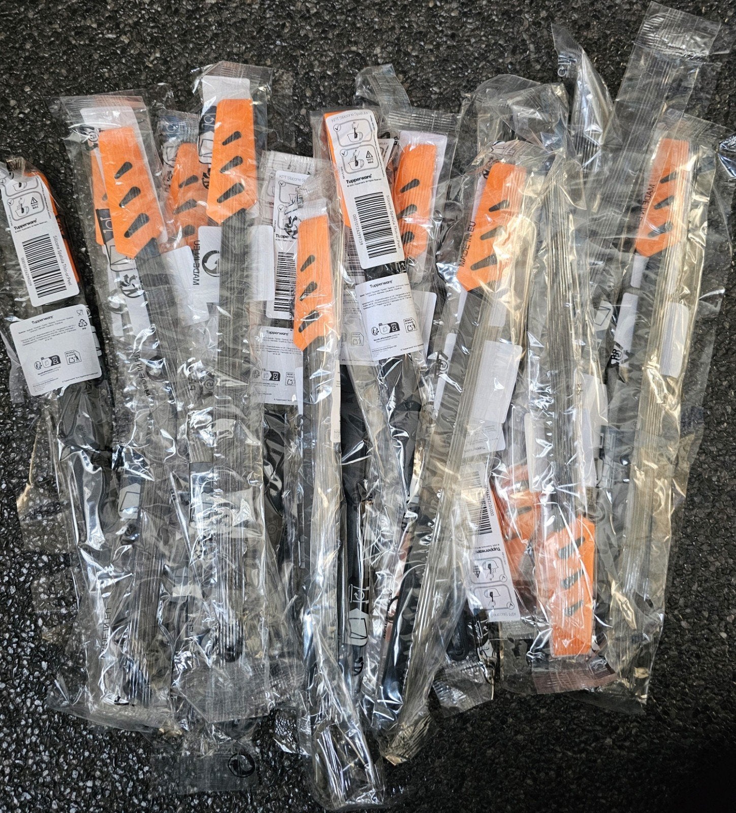 Petite spatule en silicone Tupperware, Enlèvement ou Envoi, Neuf