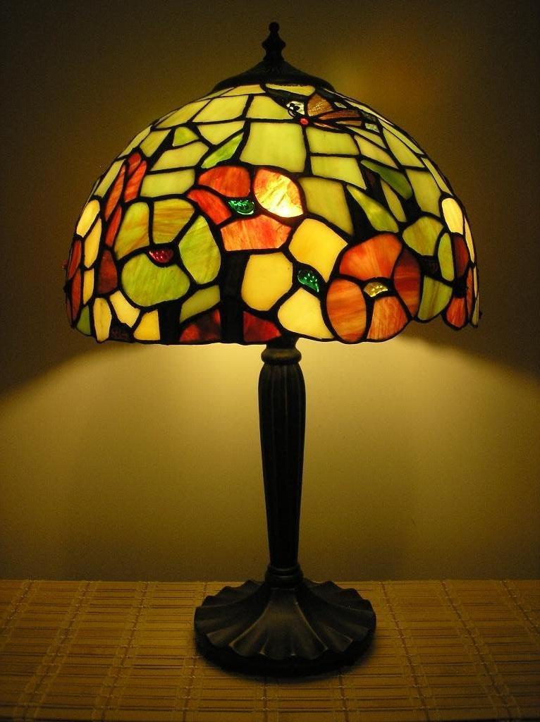 Tiffany tafellamp met bloemen en mooie groentinten, Ophalen, Zo goed als nieuw, Glas, Minder dan 50 cm