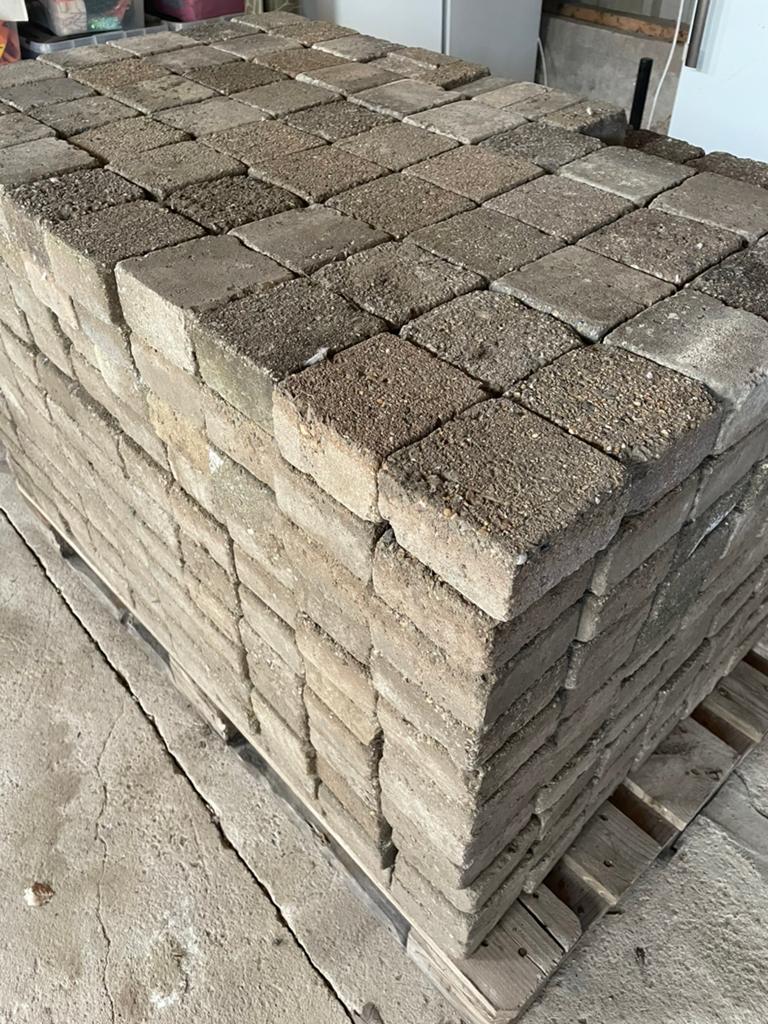 Pallet klinkers, Ophalen, Zo goed als nieuw, Klinkers