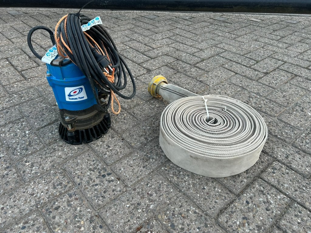 Tsurumi dompelpomp HS2-4S met 20 meter slang en Storz, Zakelijke goederen, Kantoor en Winkelinrichting | Computer en IT, Ophalen