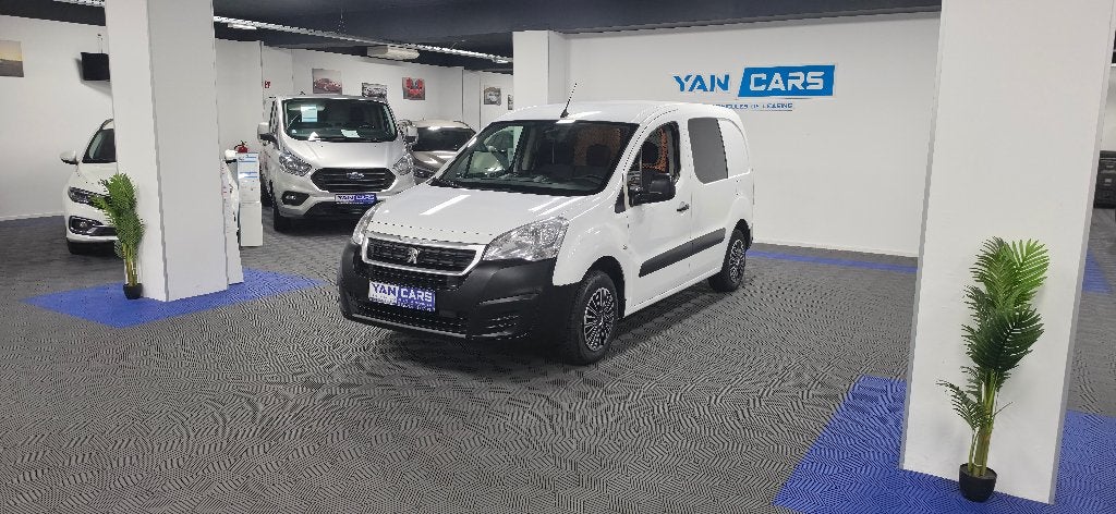 PEUGEOT PARTNER 1.6 HDI 100cv - PRET A IMMATRICULER, Achat, Euro 6, Entreprise, Boîte manuelle