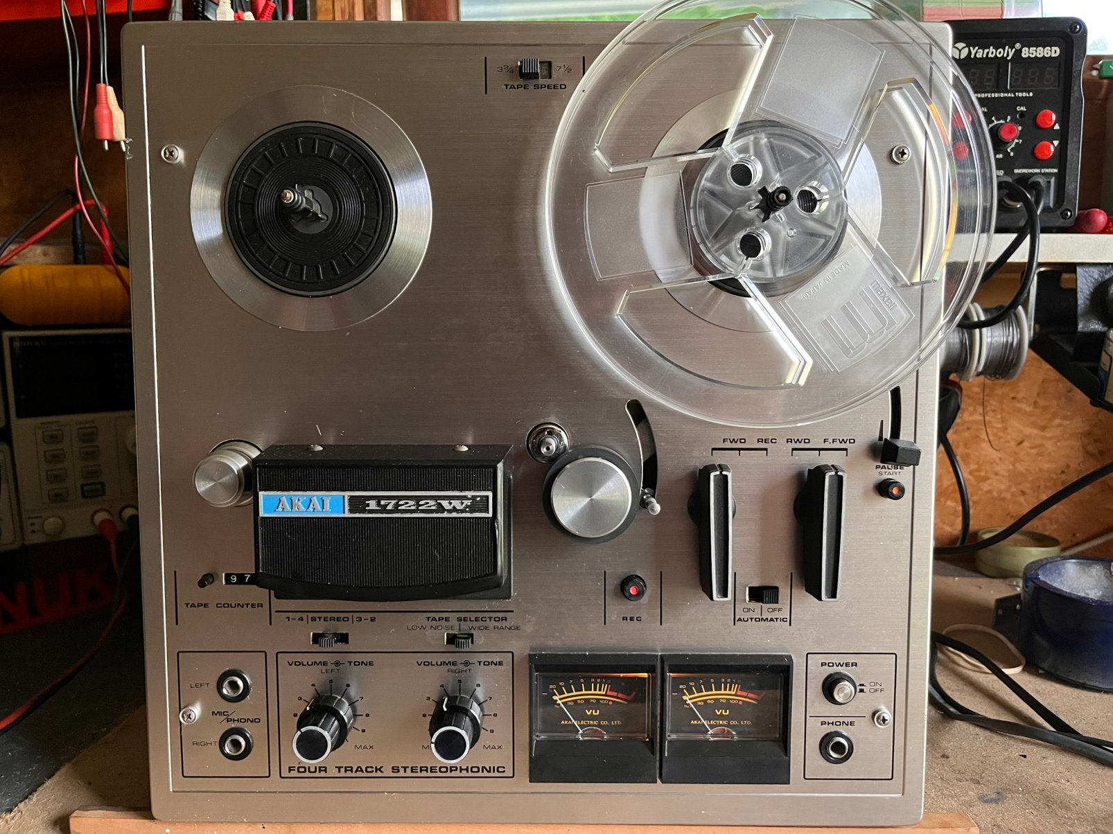 Akai 1722W, Audio, Tv en Foto, Ophalen of Verzenden, Bandrecorder, Met banden