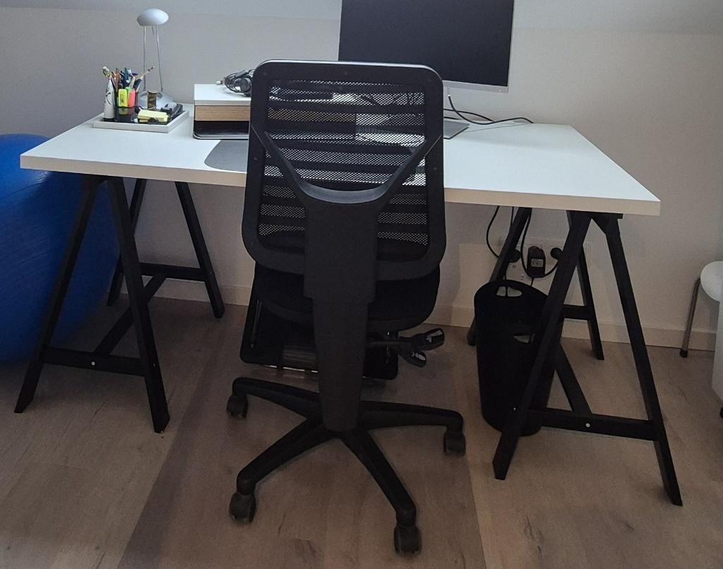 Zwarte schragen ODDVALD Ikea, Huis en Inrichting, Bureaus, Ophalen, Gebruikt, Hout, IKEA