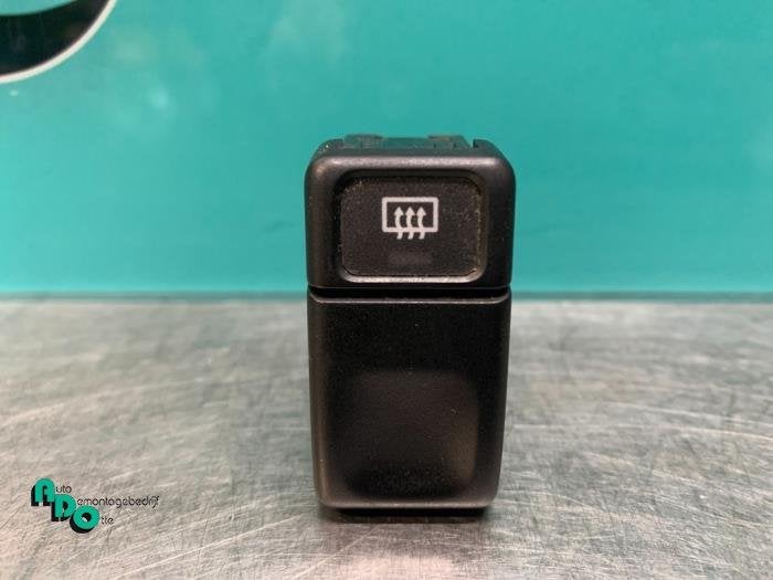 Commutateur chauffage vitre arrière d'un Volvo 850, Autos : Pièces & Accessoires, -, 3 mois de garantie, -, -