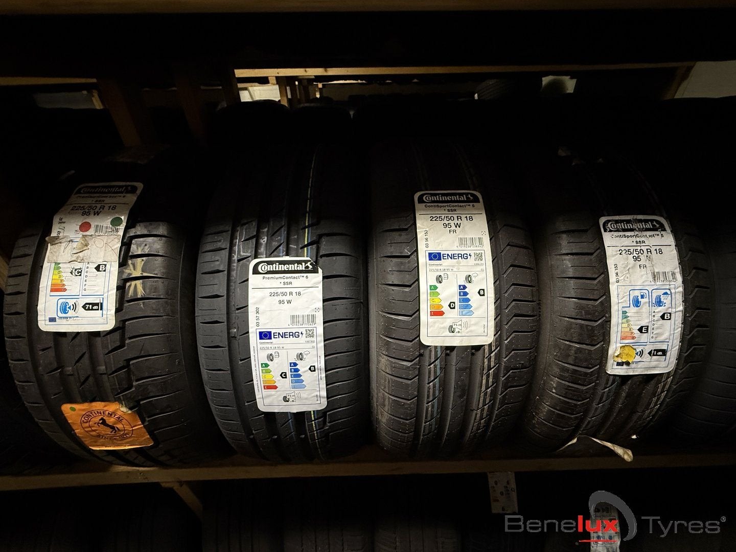 new 225/50R18 95W Continental 225/50 R18 225/50/18 2255018, Auto-onderdelen, Ophalen, 18 inch, -, -