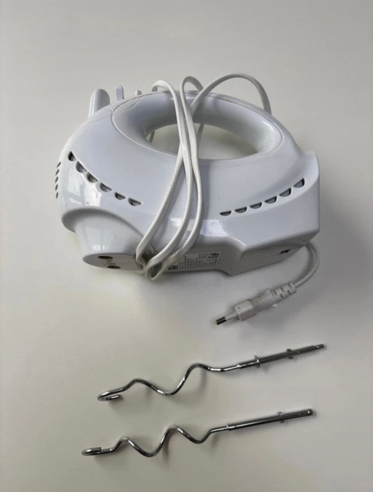 Handmixer, Elektronische apparatuur, Keukenmixers, Ophalen of Verzenden, Zo goed als nieuw