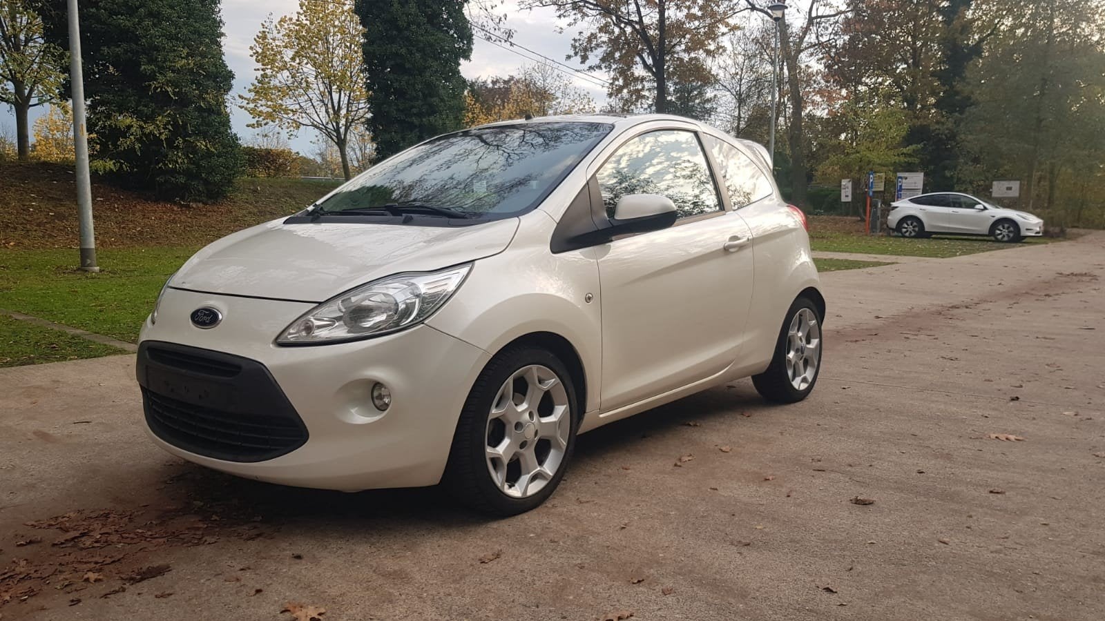 Ford KA 1.2 Benzine Bj.2014 Met 134.000 Km., Auto's, Voorwielaandrijving, Stof, Overige kleuren, Ka