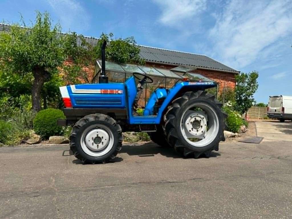 MINITRACTOR ISEKI LANDLEADER 230 4X4 25PK SERVOSTUUR, Zakelijke goederen, Gebruikt, Tot 2500, Tot 80 Pk, Ophalen