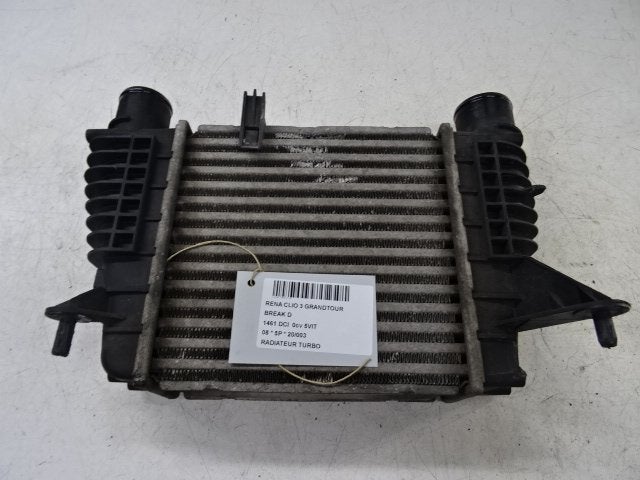 RADIATEUR INTERCOOLER Clio III Estate / Grandtour (KR), Gebruikt, Renault, Mevr. I. Hauben, Rue de l'Espoir 34 34
4030  GRIVEGNÉE, BE