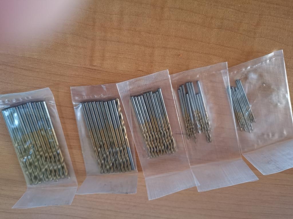 Set de 50 forets en titane HSS de 1 à 3 mm, Neuf, 600 watts ou plus, Enlèvement ou Envoi, Autres types