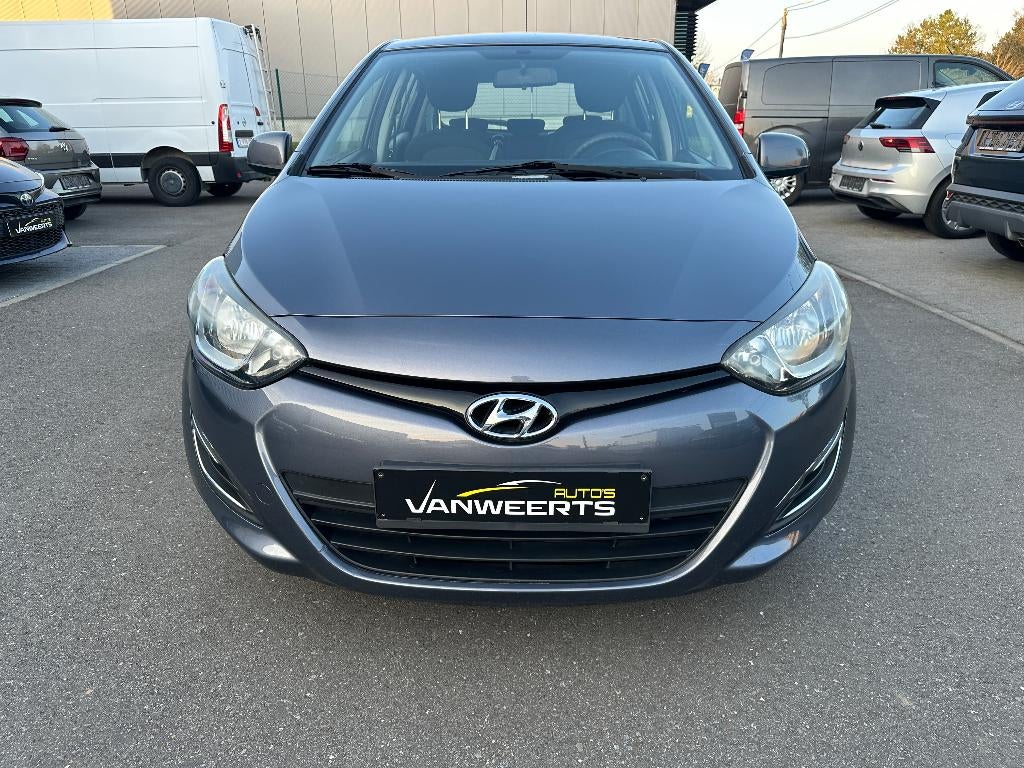 Hyundai i20, 1.2 benzine, airco, Auto's, Euro 5, Stof, Zilver of Grijs, 1248 cc