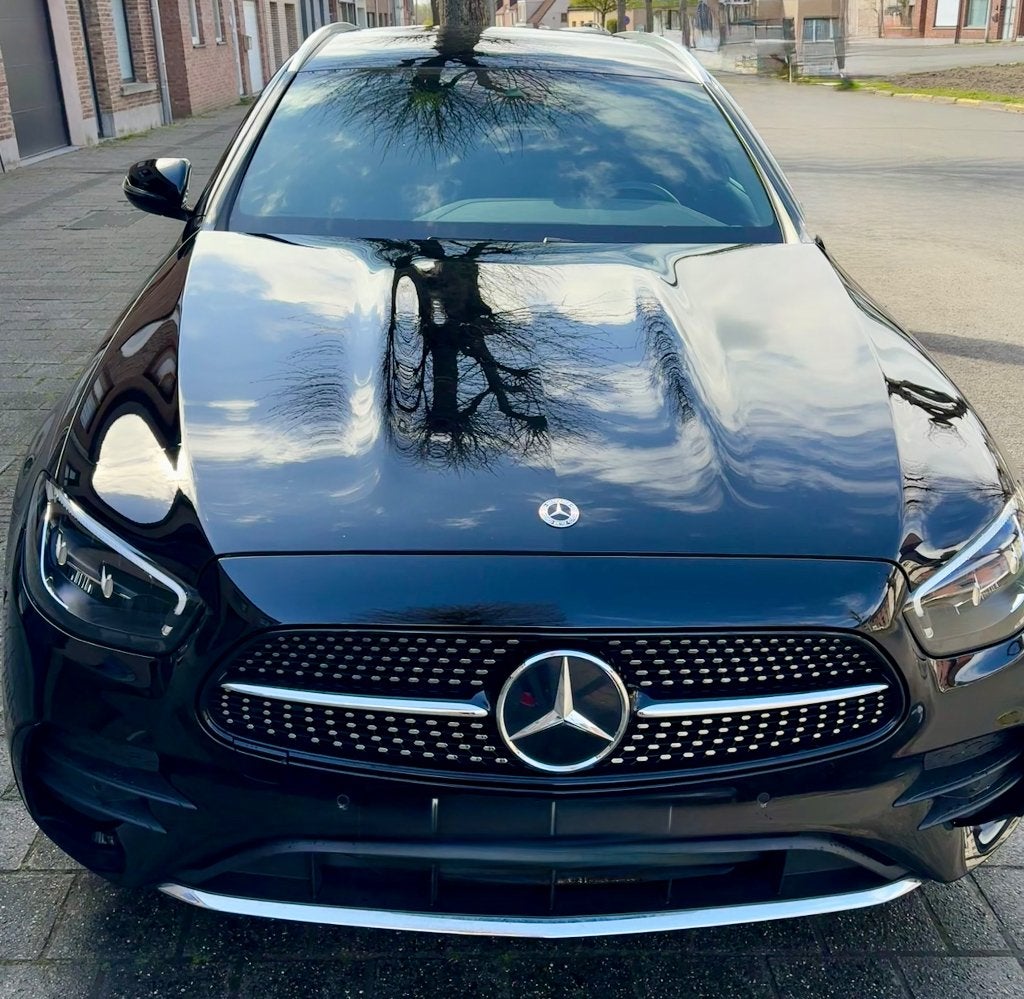 Mercedes E300, Auto's, Mercedes-Benz, Automaat, Zwart, 5 deurs, Te koop