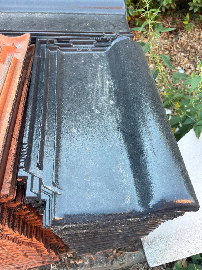 Dakpannen, Doe-het-zelf en Bouw, Steen of Klei, Zwart, Nieuw, Ophalen of Verzenden