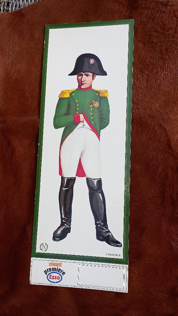 grande assiette en carton Napoléon et le soldat Dragon, Enlèvement ou Envoi, Armée de terre, Objet d'art
