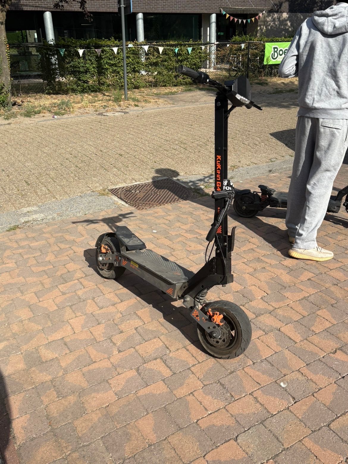 Kukirin g4, Fietsen en Brommers, Steps, Ophalen, Zo goed als nieuw