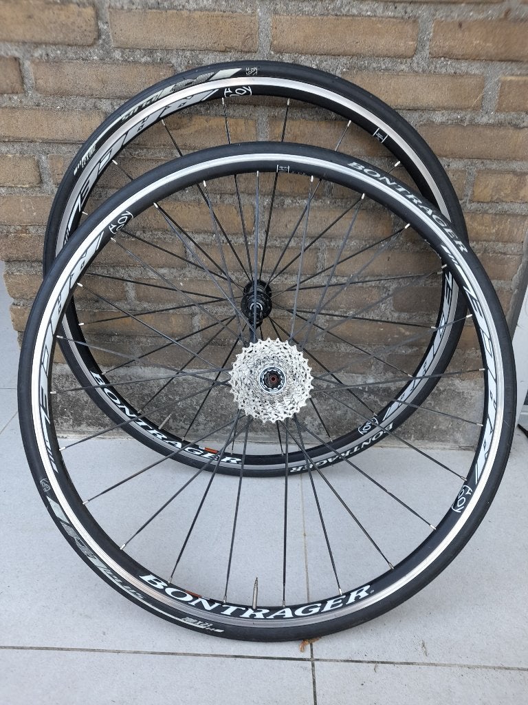 Voor en achterwielen x 28 Bontrager, Comme neuf, Enlèvement, Bontrager, Racefiets