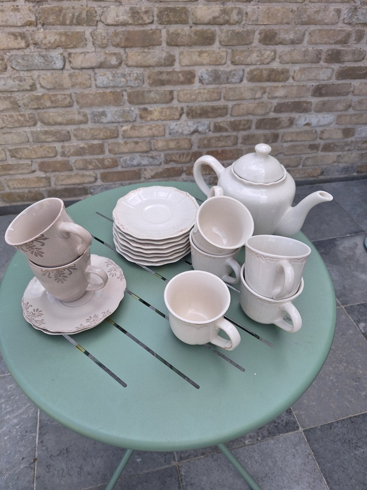 Riverdale set teepot / kopjes / schoteltjes, Huis en Inrichting, Ophalen