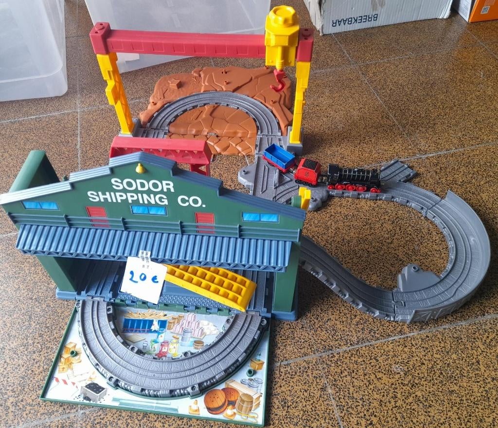 thomas de trein laadplatform met extra voertuigen, Kinderen en Baby's, Ophalen of Verzenden, Gebruikt