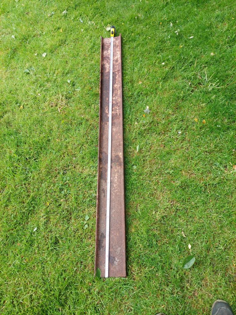Metalen truss., Ophalen