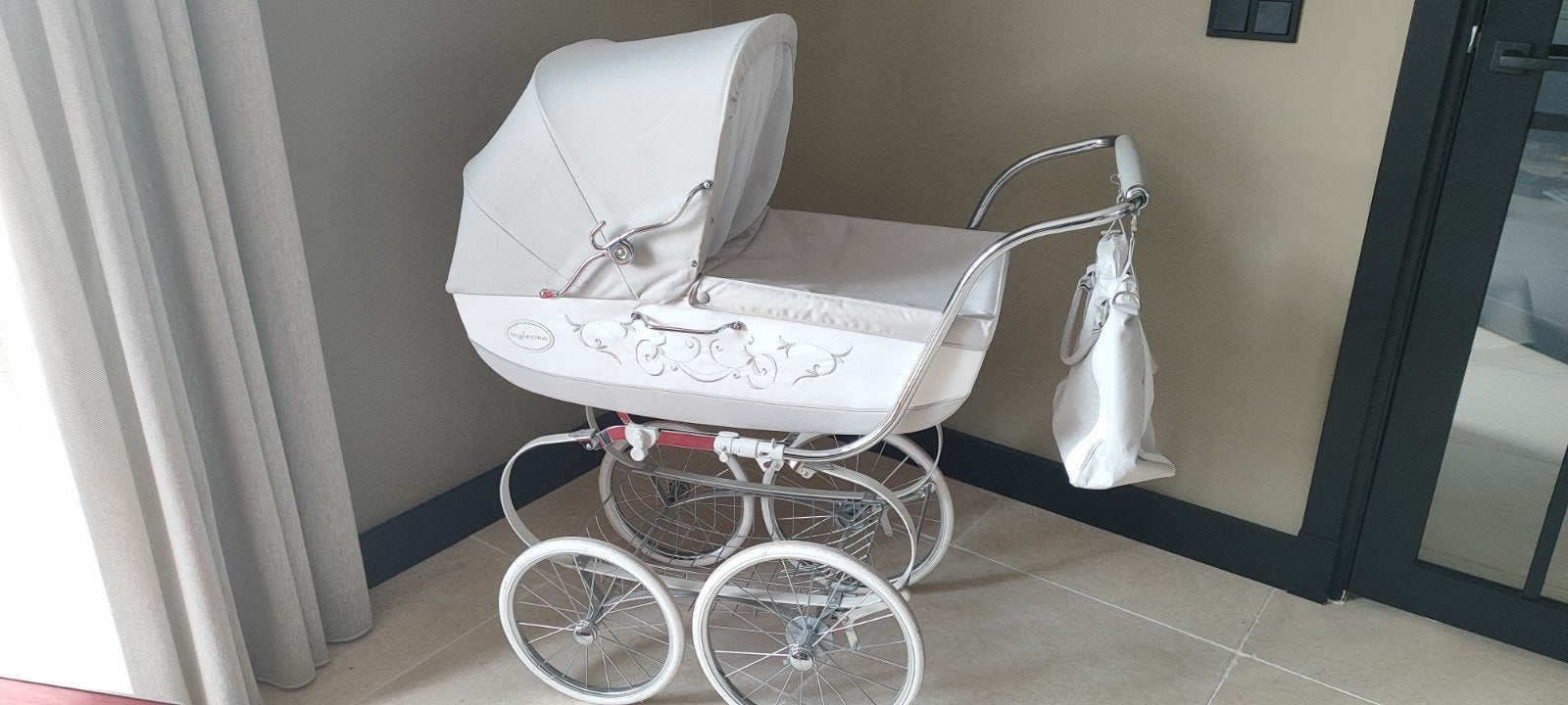 Inglesina Classica Betulla – zeer nette staat – compleet, Enfants & Bébés, Poussettes & Combinaisons, Enlèvement, Poussette