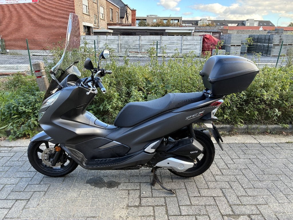 Honda PCX 125 - 2018 - ABS, Motos, ABS, Scooter, Occasion, Permis Moto A1 minimum